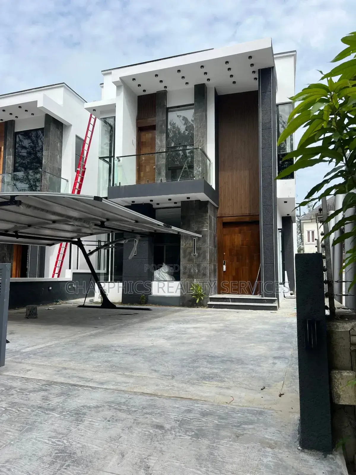 5bdrm Duplex in Lekki for sale in Lekki