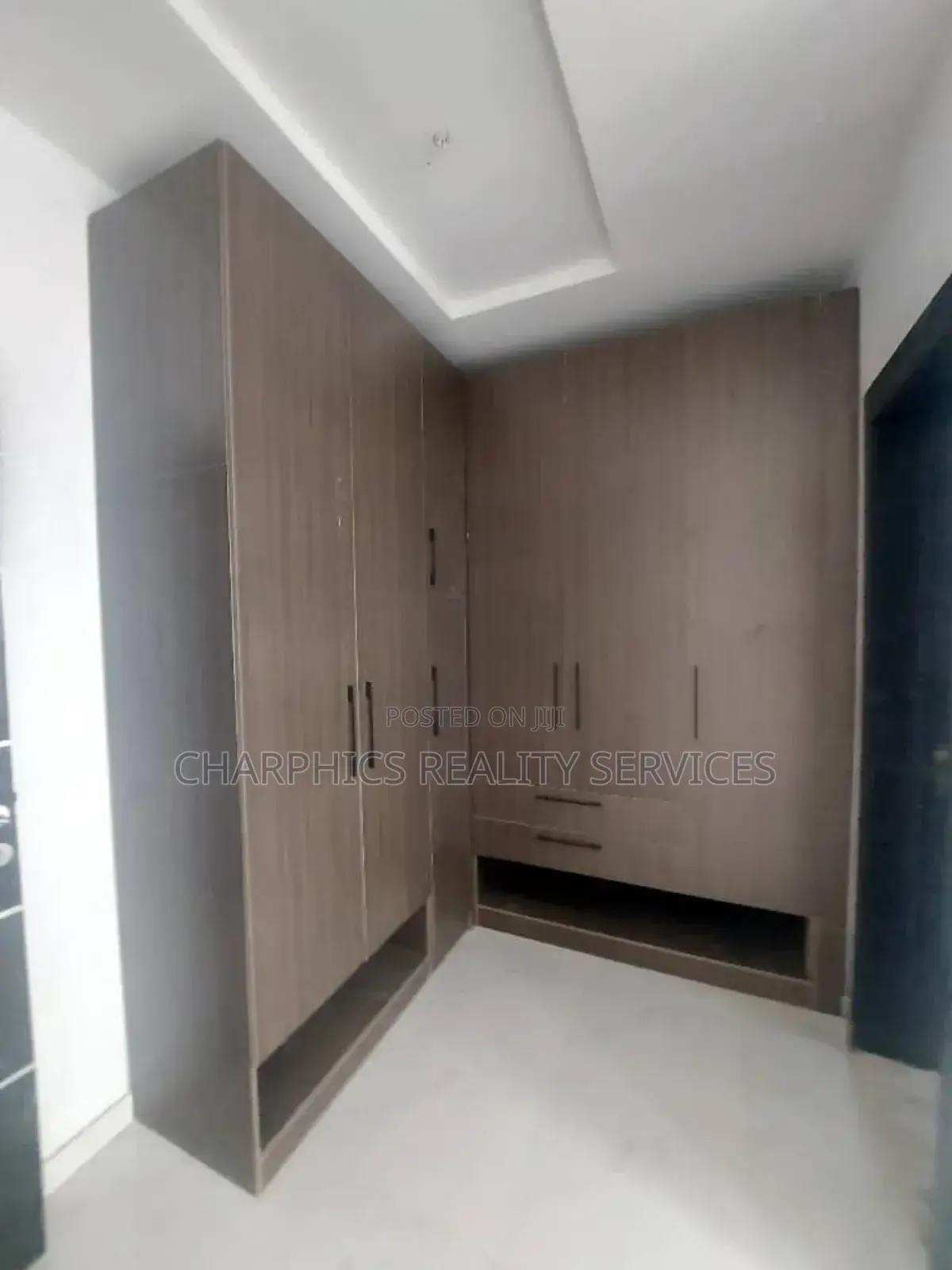 5bdrm Duplex in Magodo for sale in Magodo