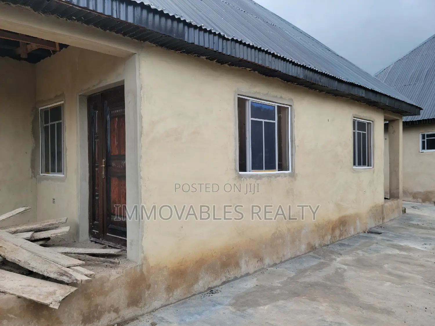 2bdrm Block of Flats in Immovables Realty, Abeokuta North for sale in Abeokuta North