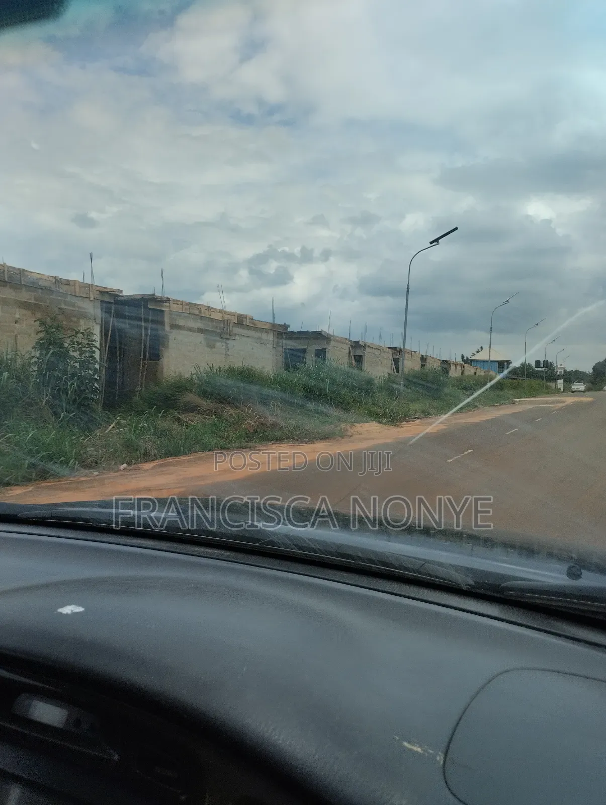 Eiv Airport View City in Oyi