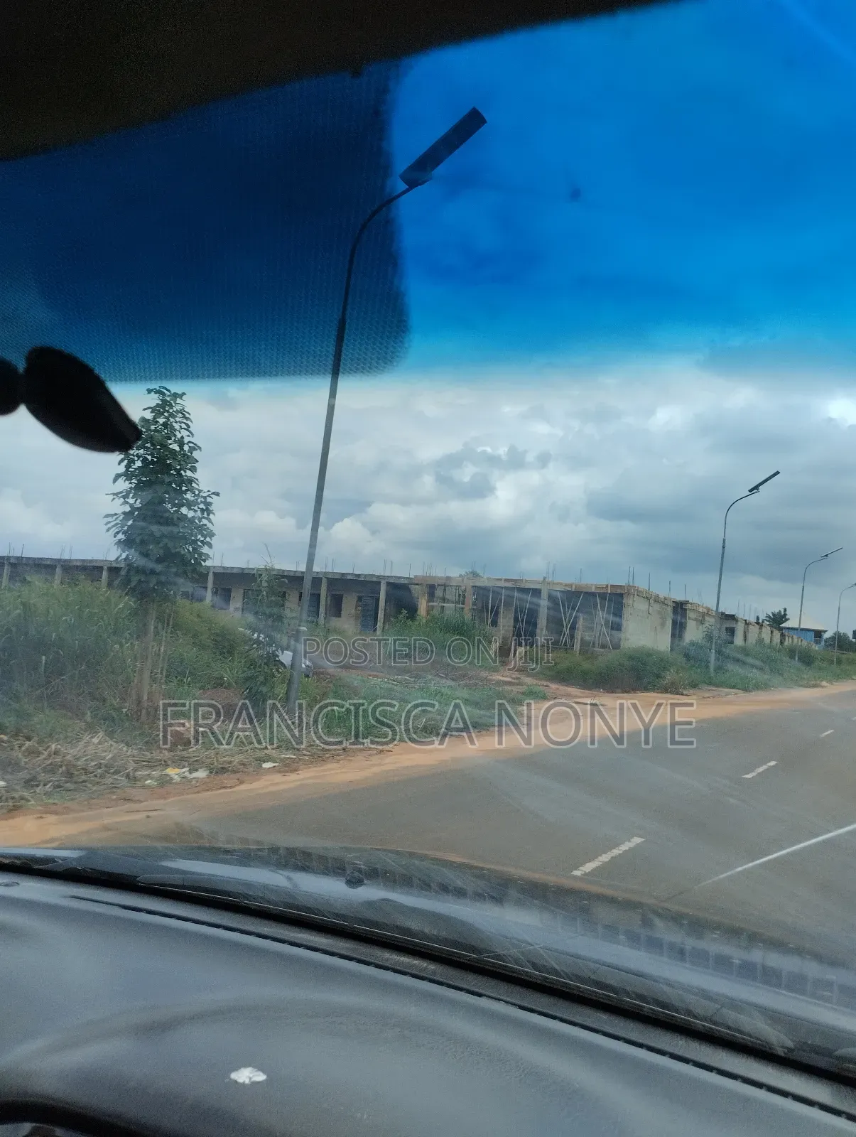 Eiv Airport View City in Oyi