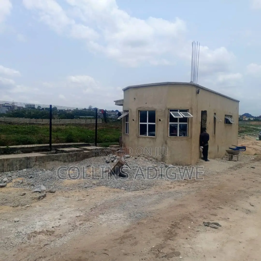 500sqm Plot of Land in Gbagada in Kosofe