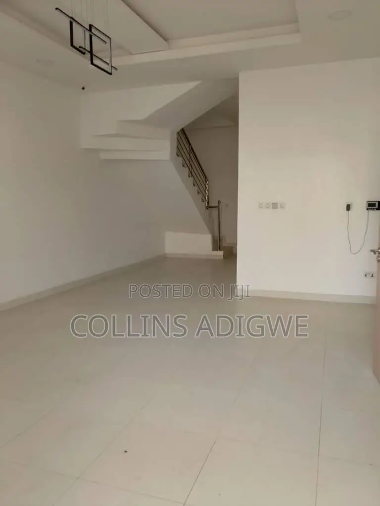 4bdrm Duplex in Vgc Extension for sale in VGC / Ajah