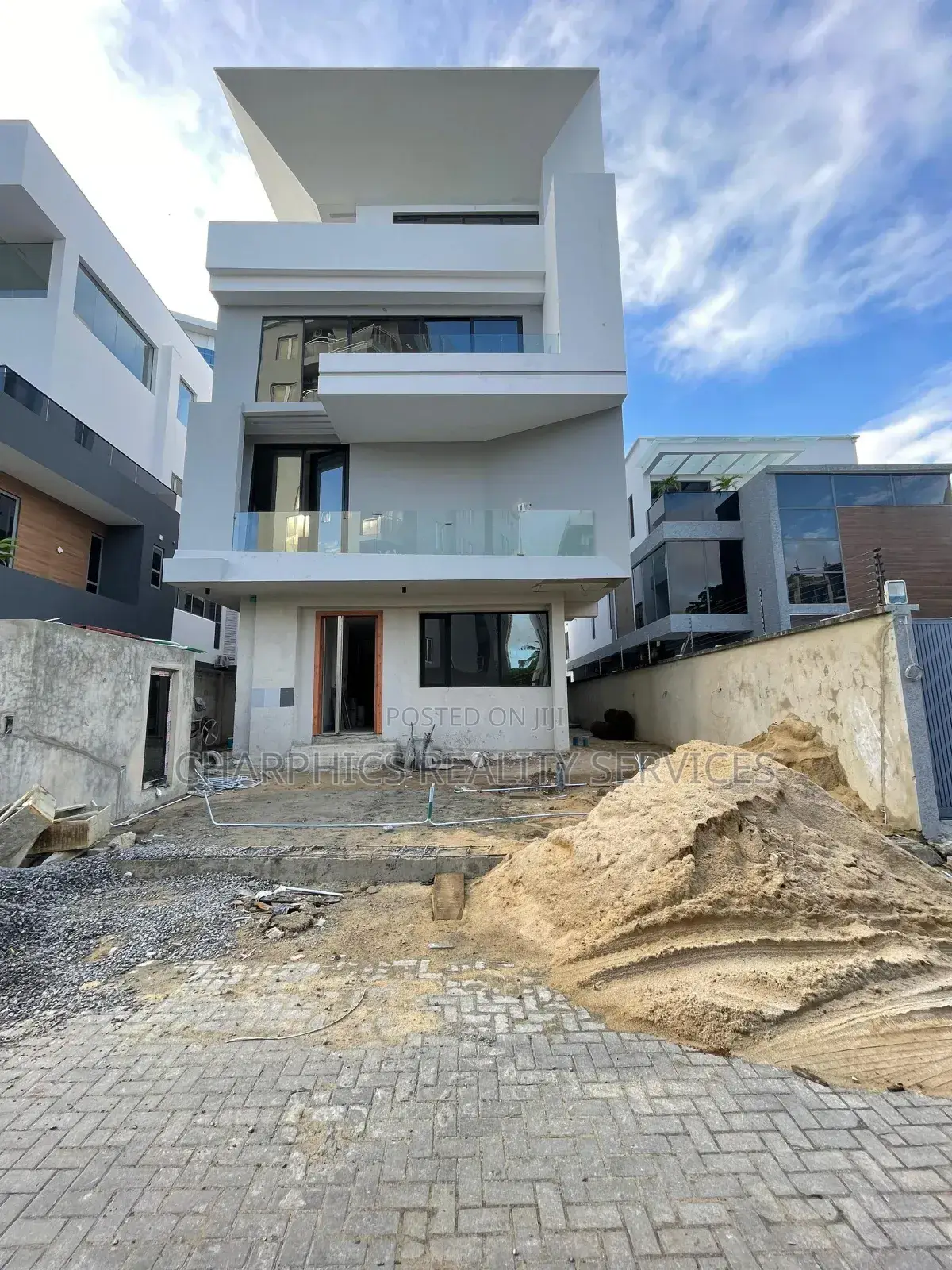 5bdrm Duplex in $3M, Ikoyi for sale in Ikoyi