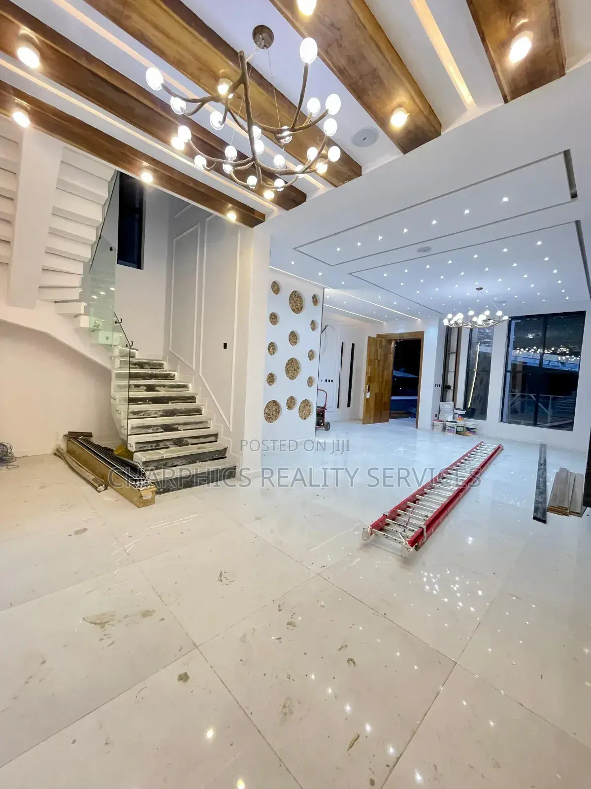 5bdrm Duplex in Lekki for sale in Lekki