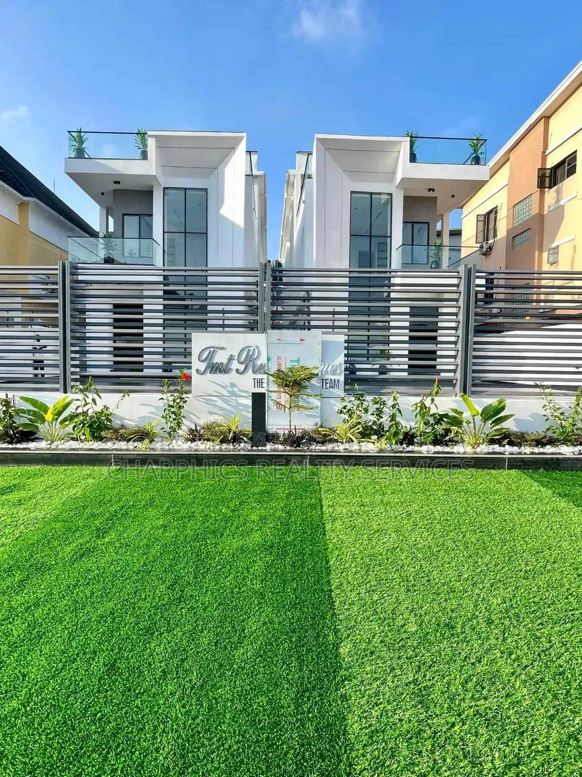 5bdrm Duplex in Lekki for sale in Lekki