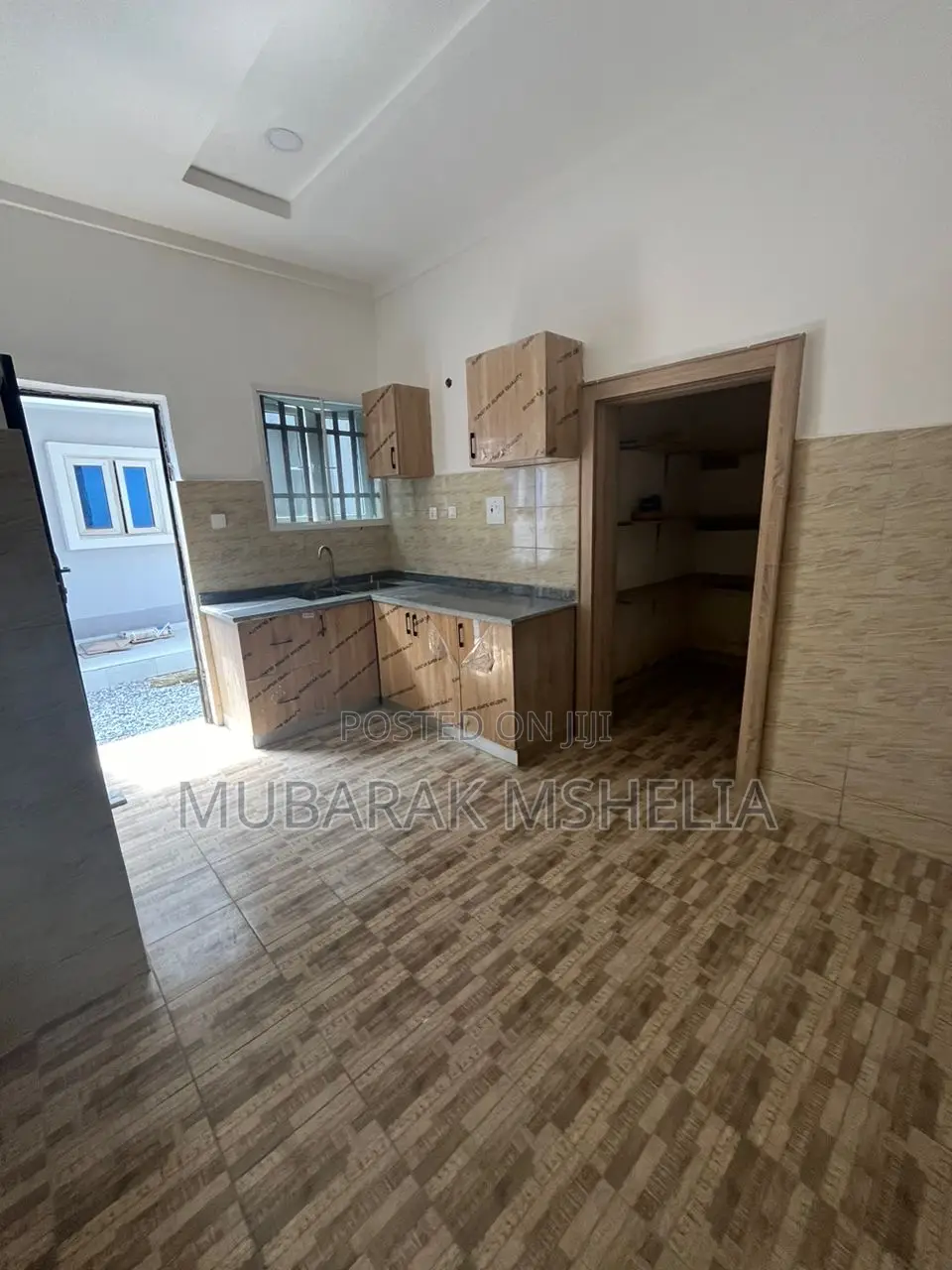 3bdrm Bungalow in Mbora for sale in Mbora
