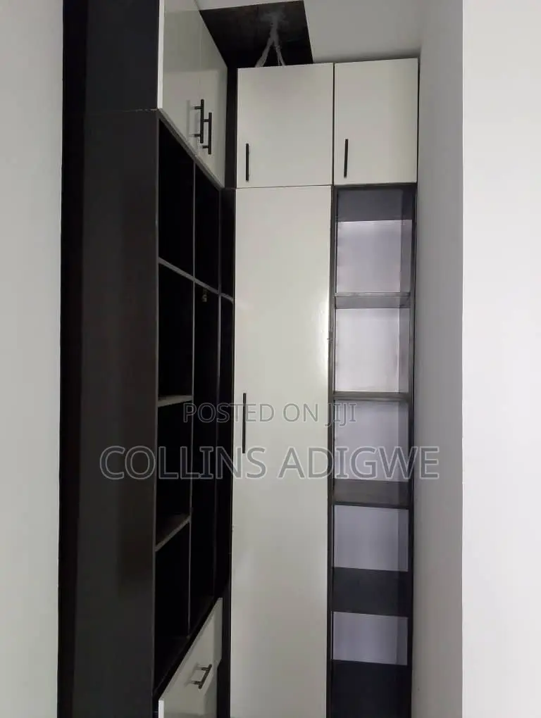 1bdrm Apartment in Call To Estate for sale in Ologolo