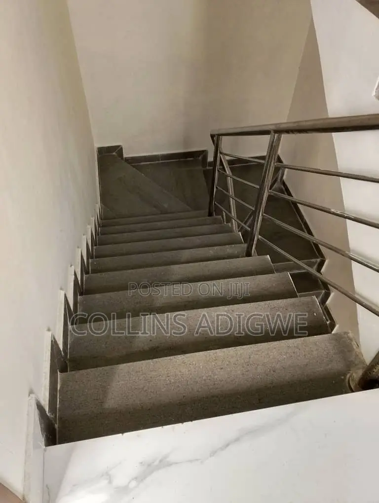 2bdrm Apartment in Gated Estate Ologolo for sale in Ologolo