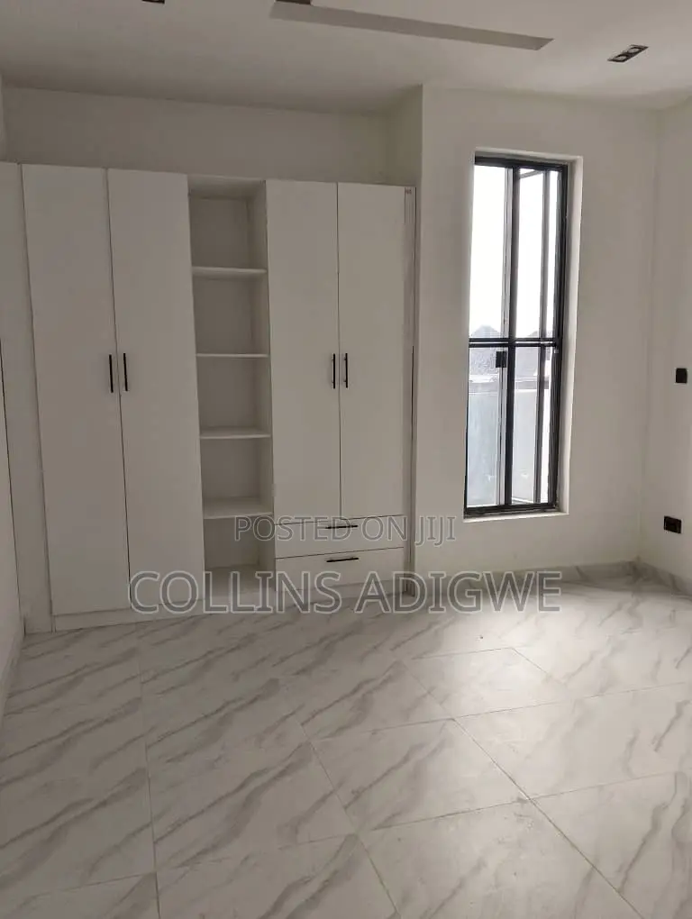 2bdrm Apartment in Gated Estate Ologolo for sale in Ologolo