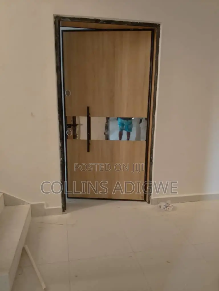 2bdrm Apartment in Ologolo Lekki for sale in Ologolo