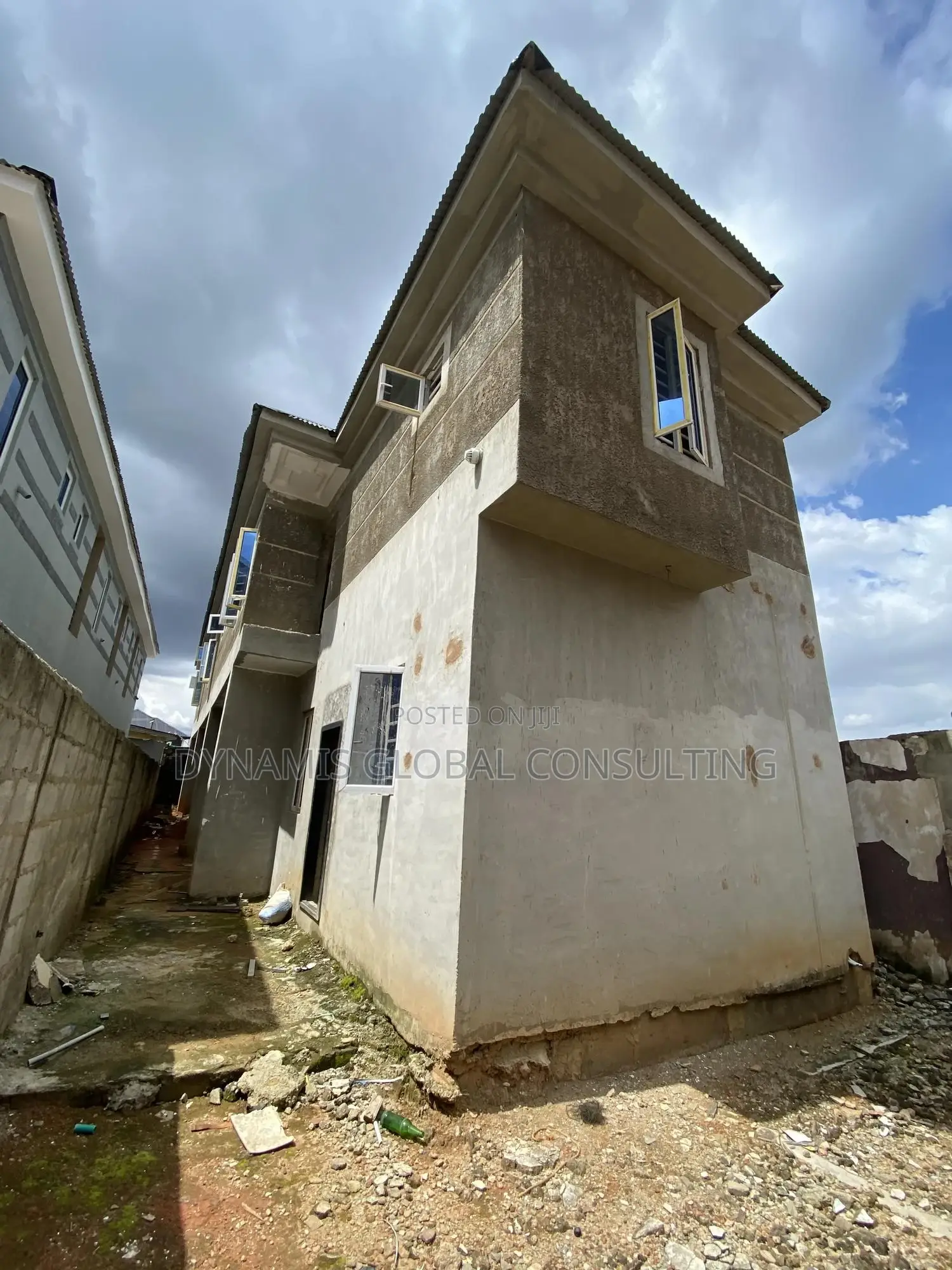 6bdrm Duplex in Omole Phase 2 for sale in Omole Phase 2