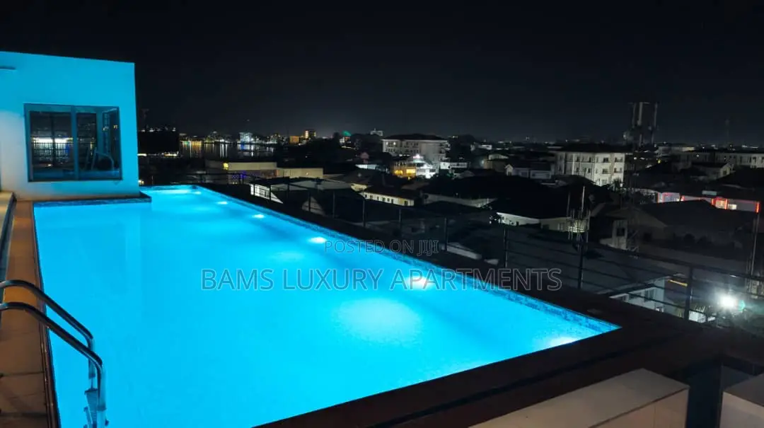 2 Beds With Rooftop at Lekki in Lekki Phase 1