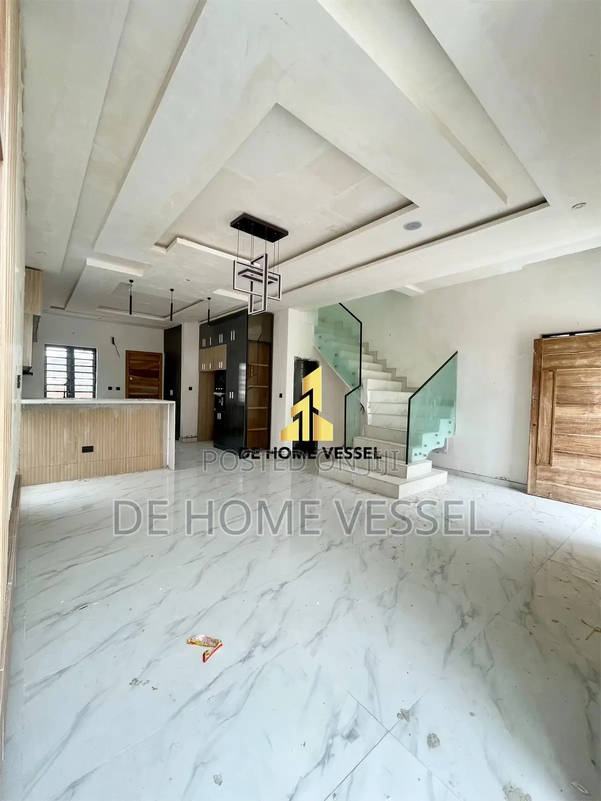 4bdrm Duplex in Ikota for sale in Ikota