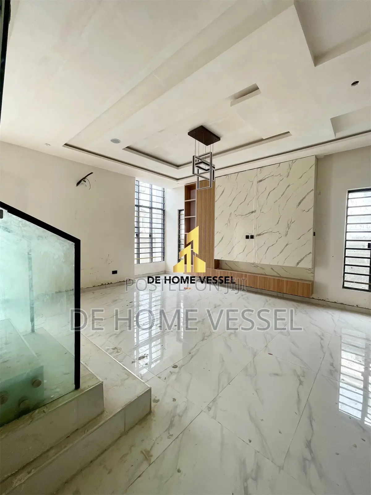 4bdrm Duplex in Ikota for sale in Ikota