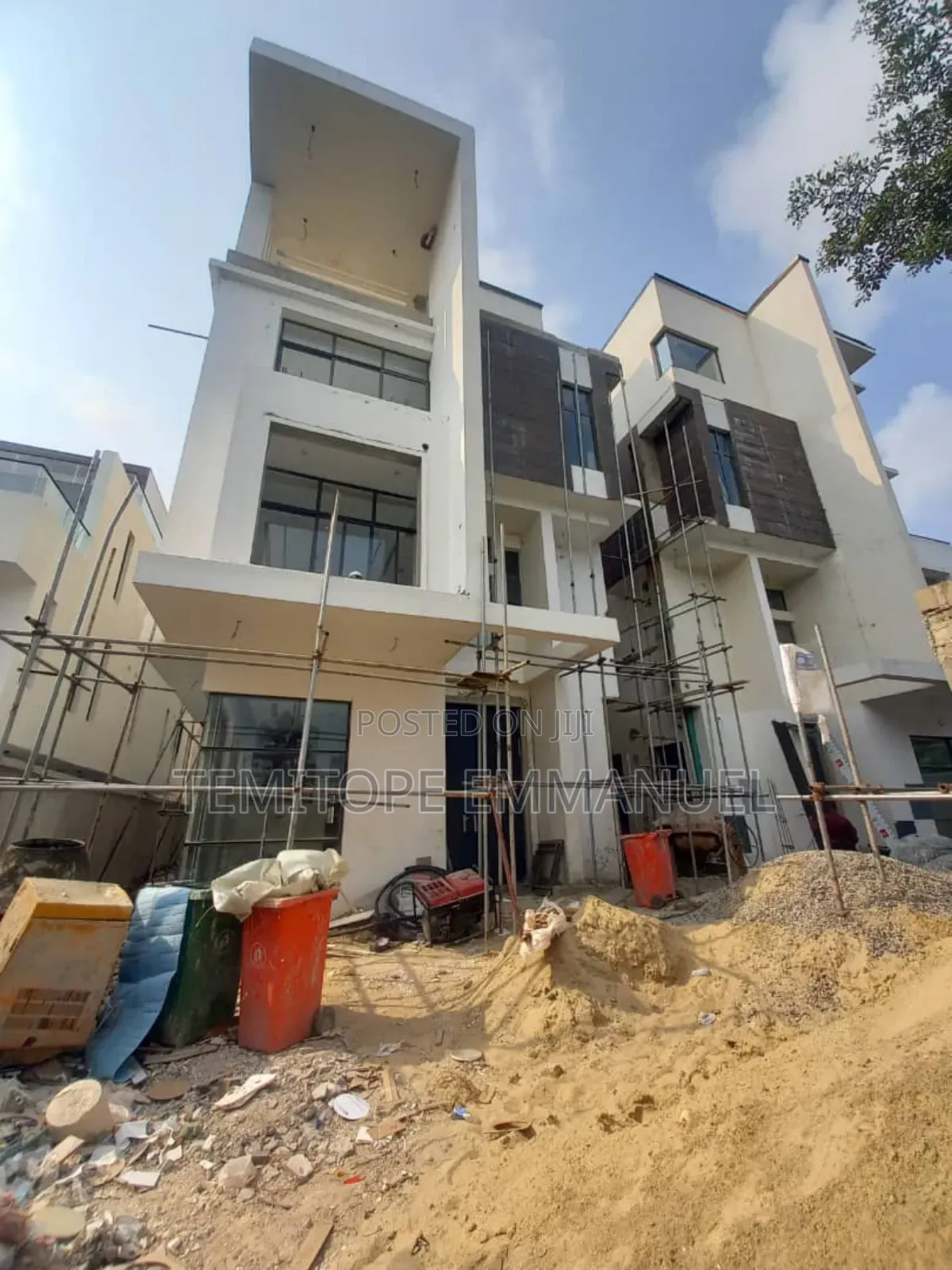 Furnished 5bdrm Duplex in Banana Island Estate for sale in Banana Island