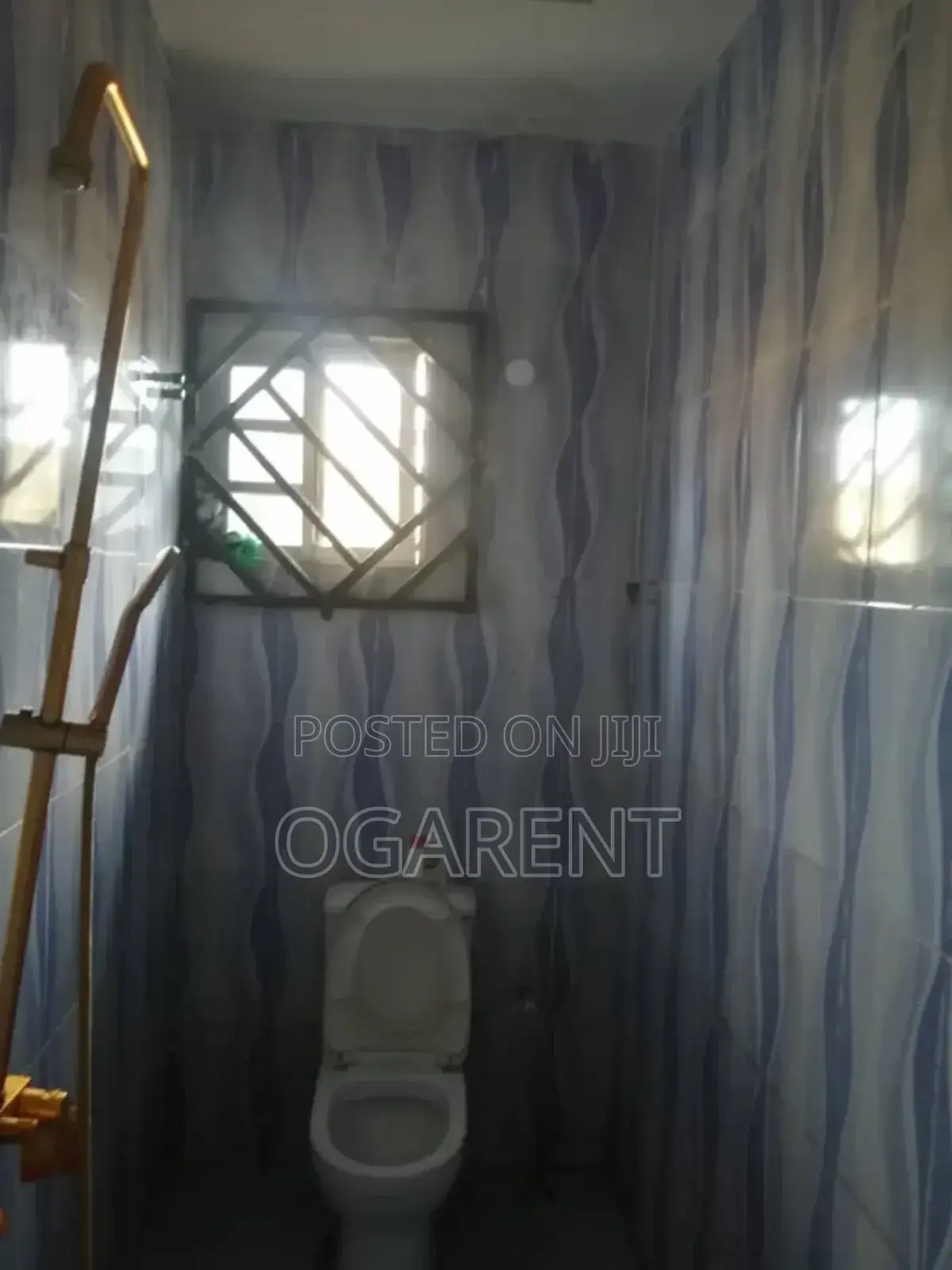 3bdrm Apartment in Sapele Road, Benin City for rent in Benin City