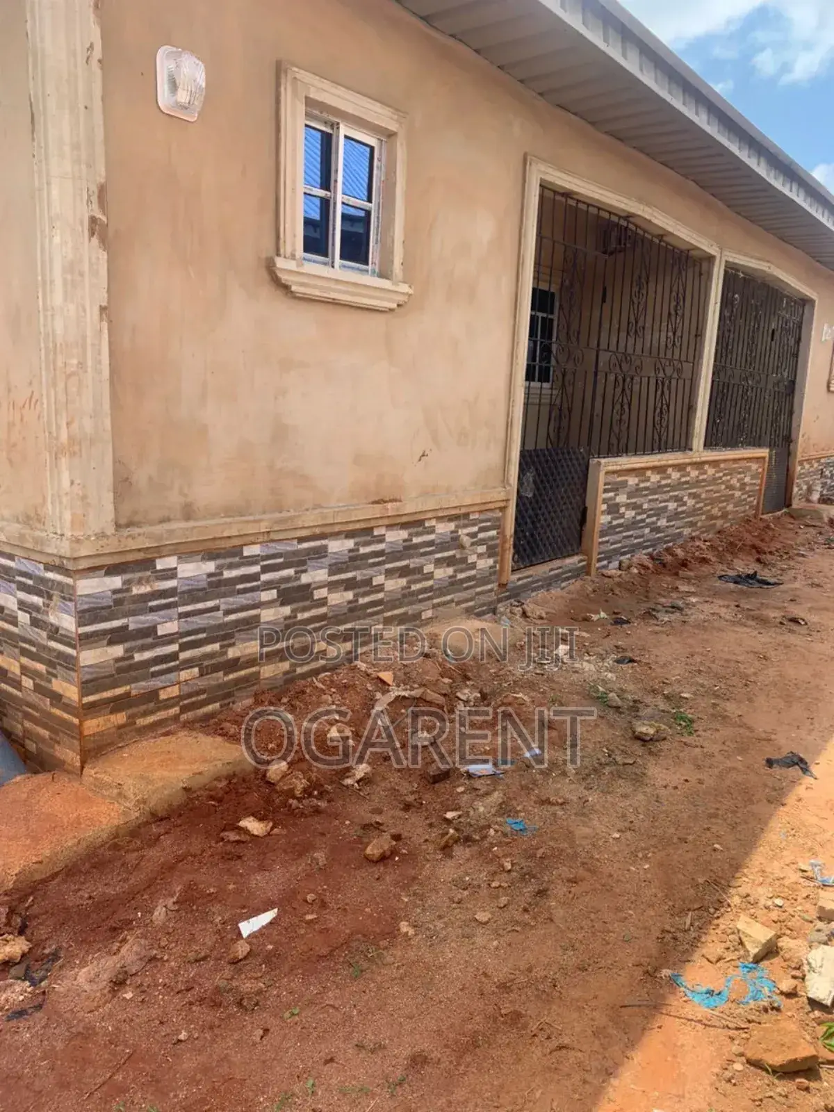 3bdrm Apartment in G.R.A, Benin City for rent in Benin City