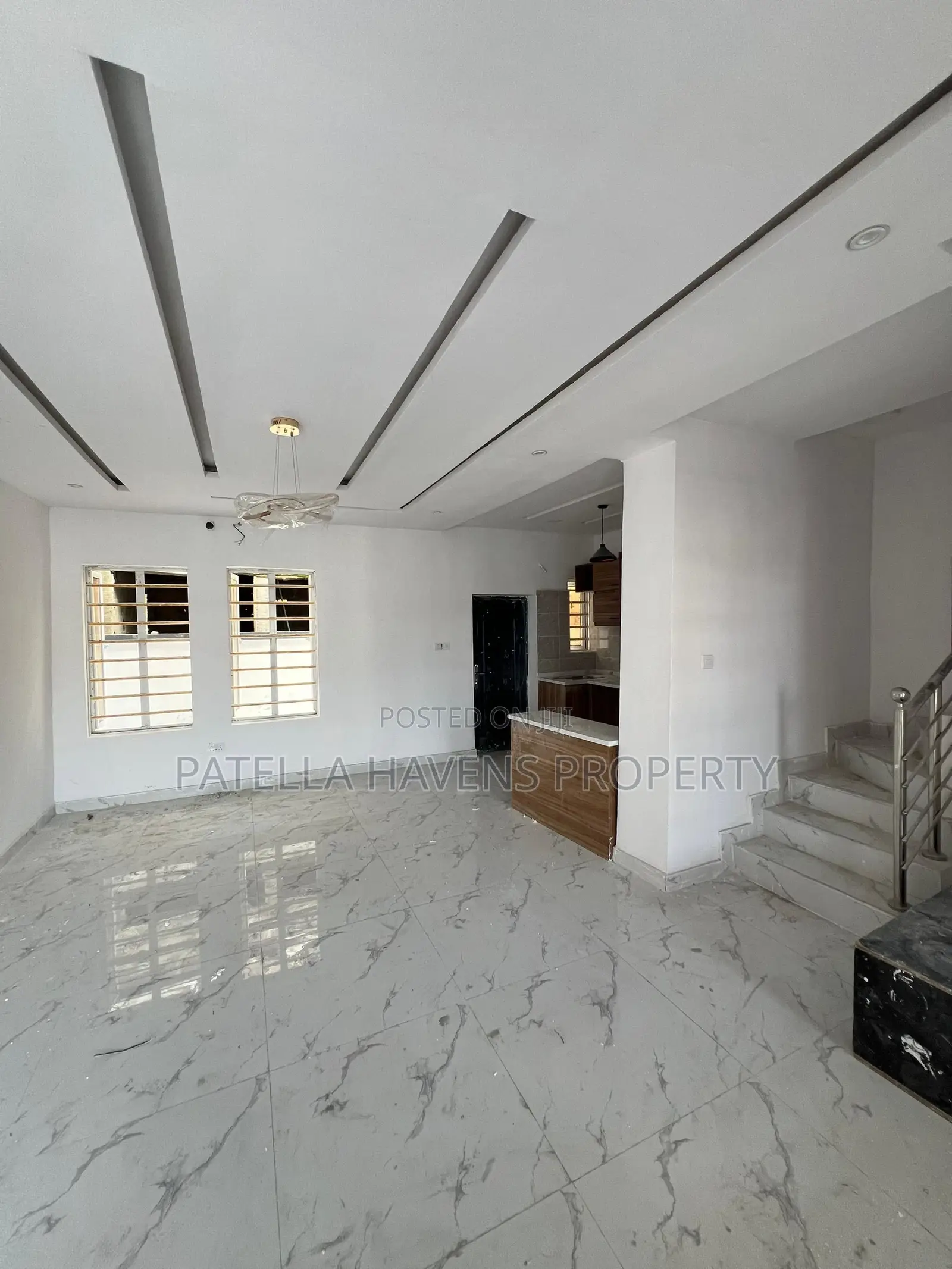 3bdrm Duplex in Ajah for sale in Ajah