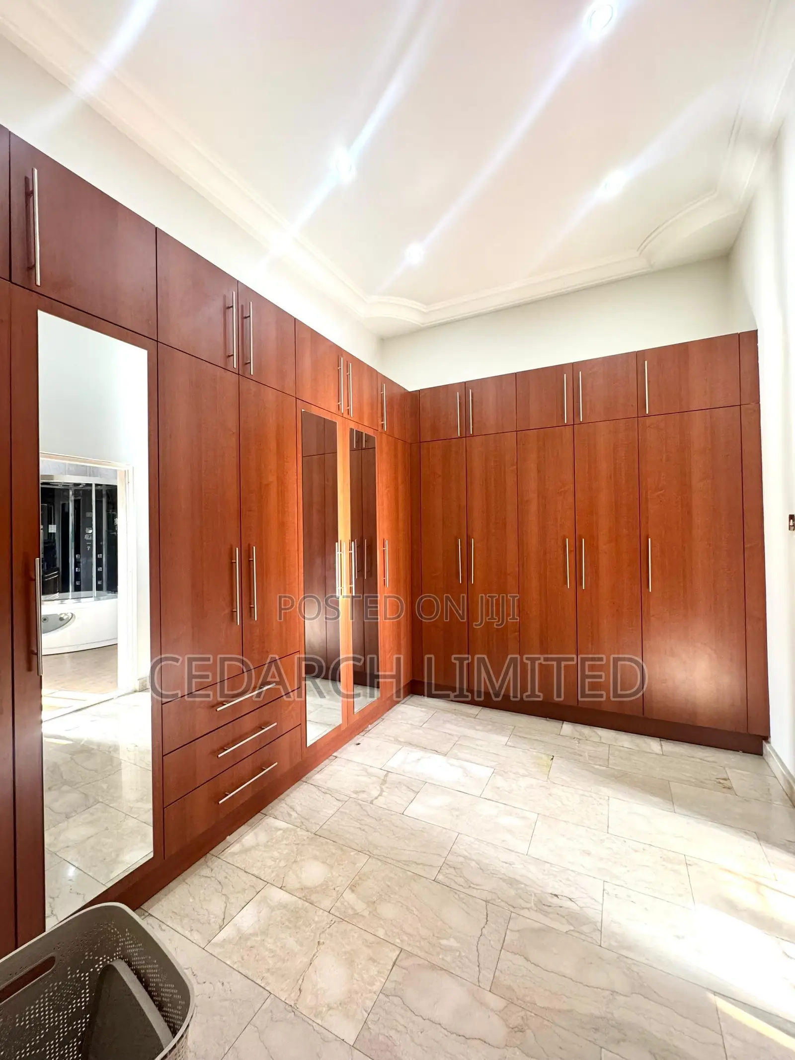 5bdrm Duplex in Maitama for sale in Maitama