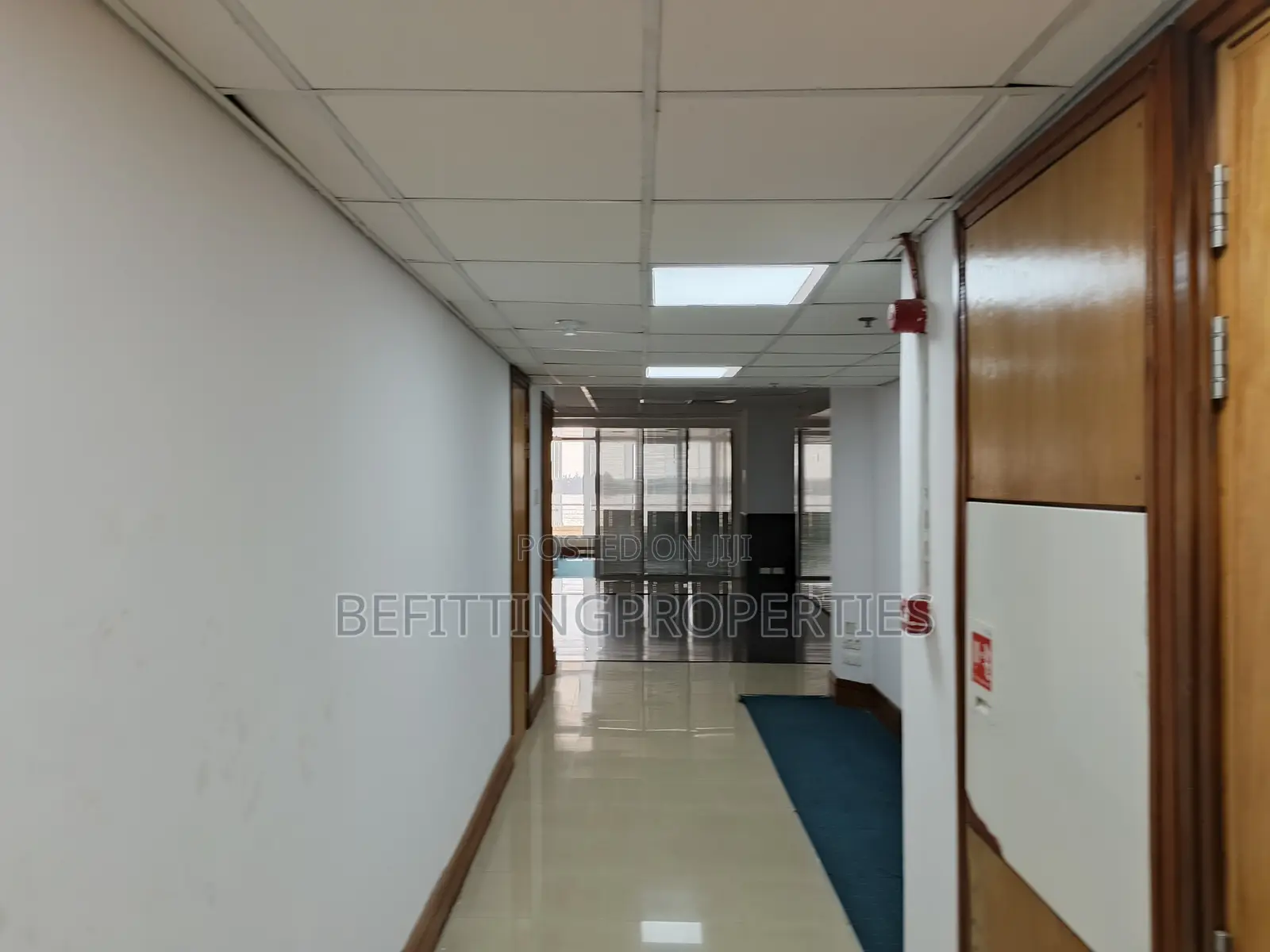 Sea View Office Space -- 215 SQM 292 SQM in Ahmadu Bello Way