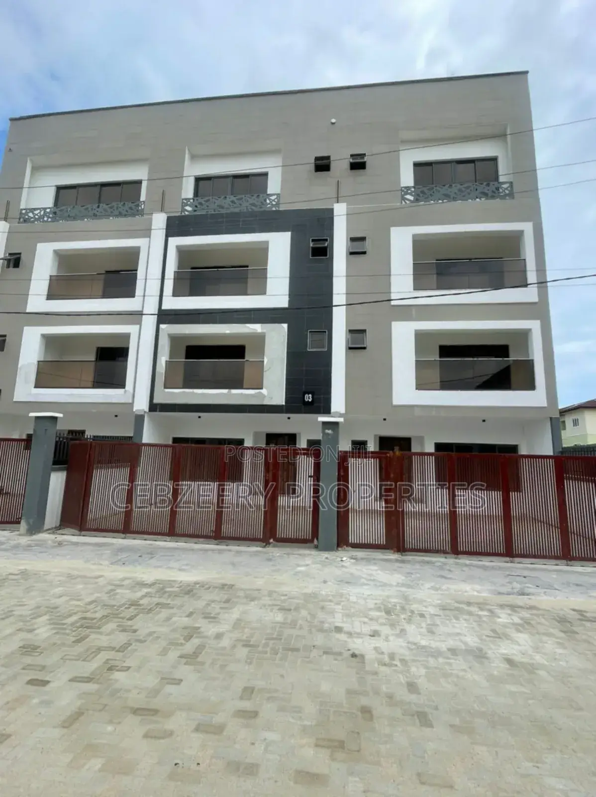 4bdrm Duplex in Ikate for sale in Ikate