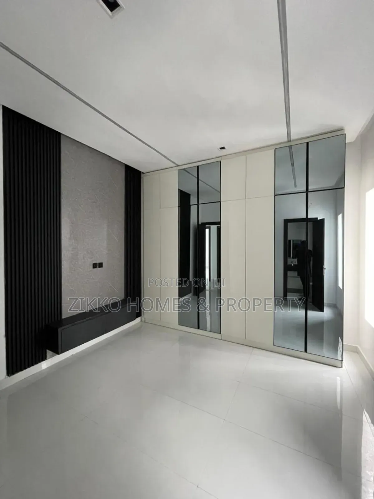 5bdrm Duplex in Ajah for sale in Ajah