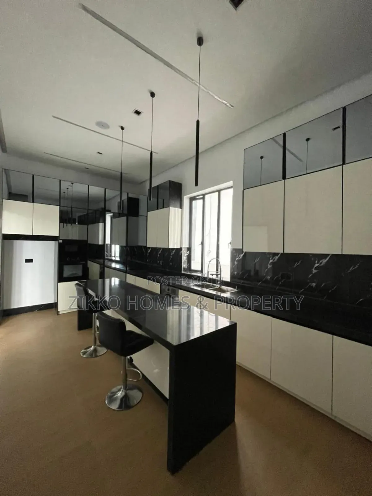 5bdrm Duplex in Ajah for sale in Ajah