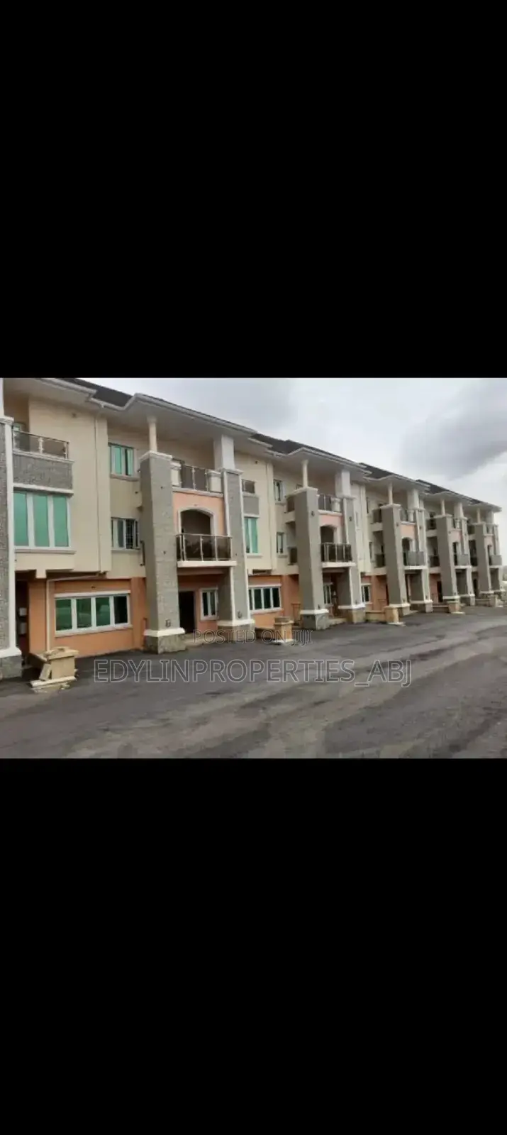 5bdrm Duplex in Kado for sale in Kado