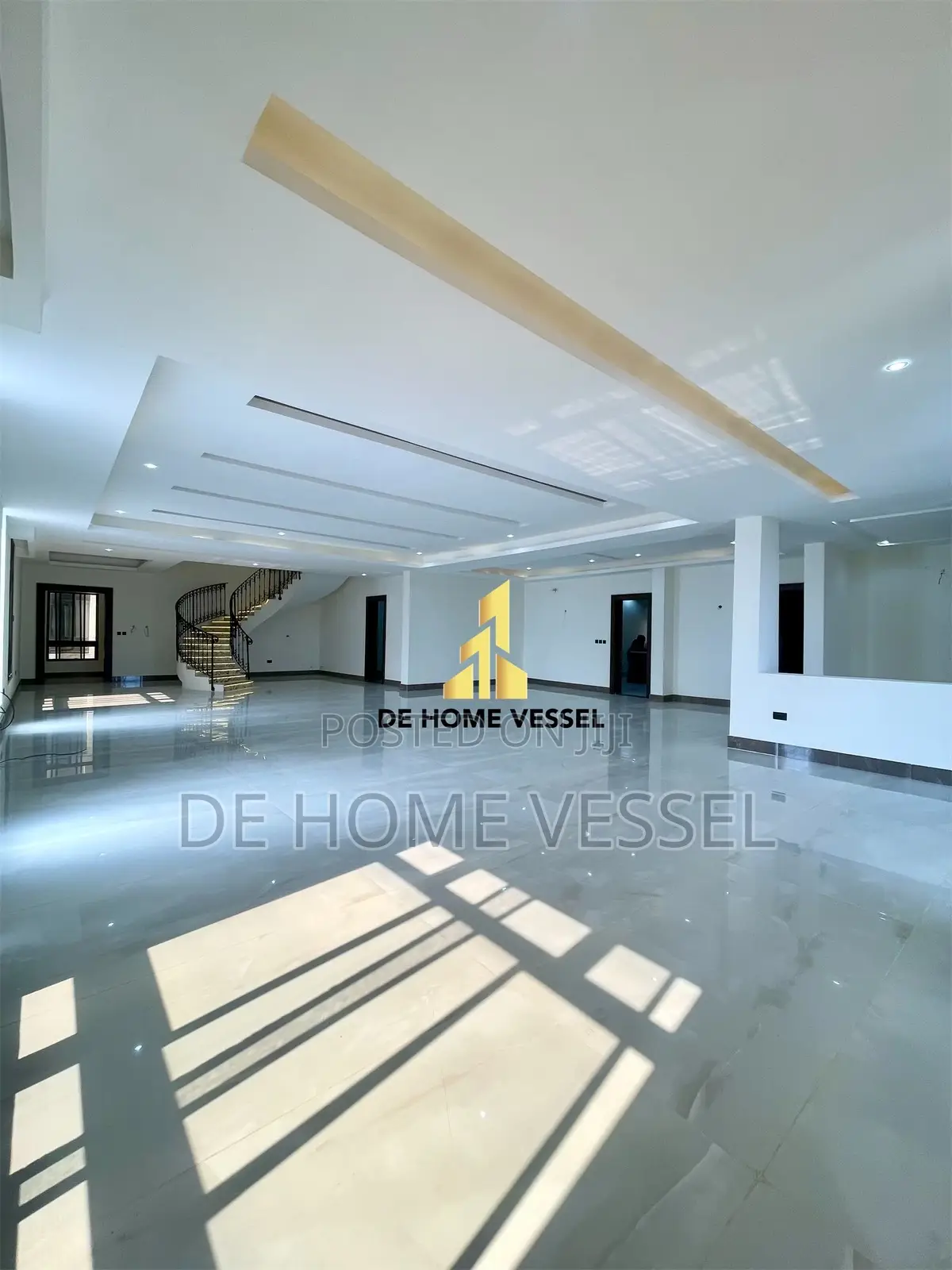 5bdrm Penthouse in Ikoyi for sale in Ikoyi