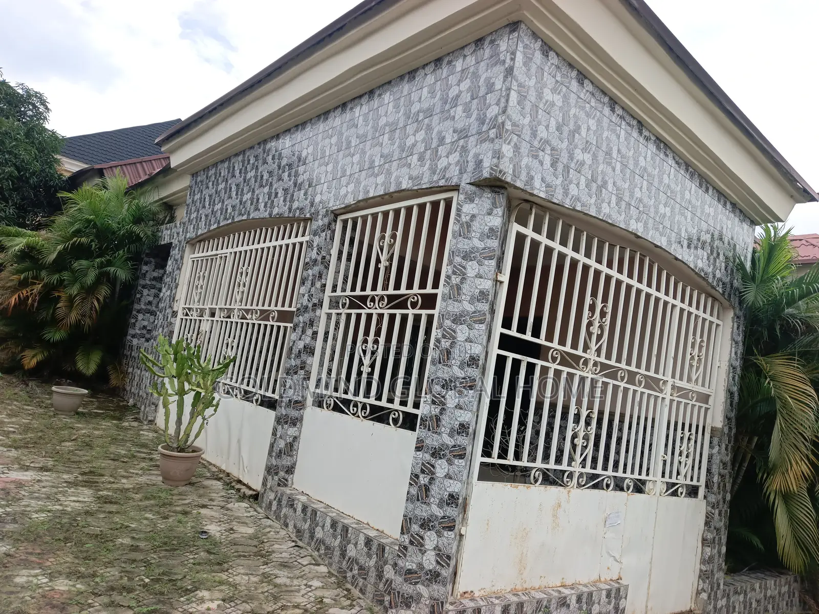 3bdrm Bungalow in Goldmind Estate, Sabon Lugbe for sale in Sabon Lugbe
