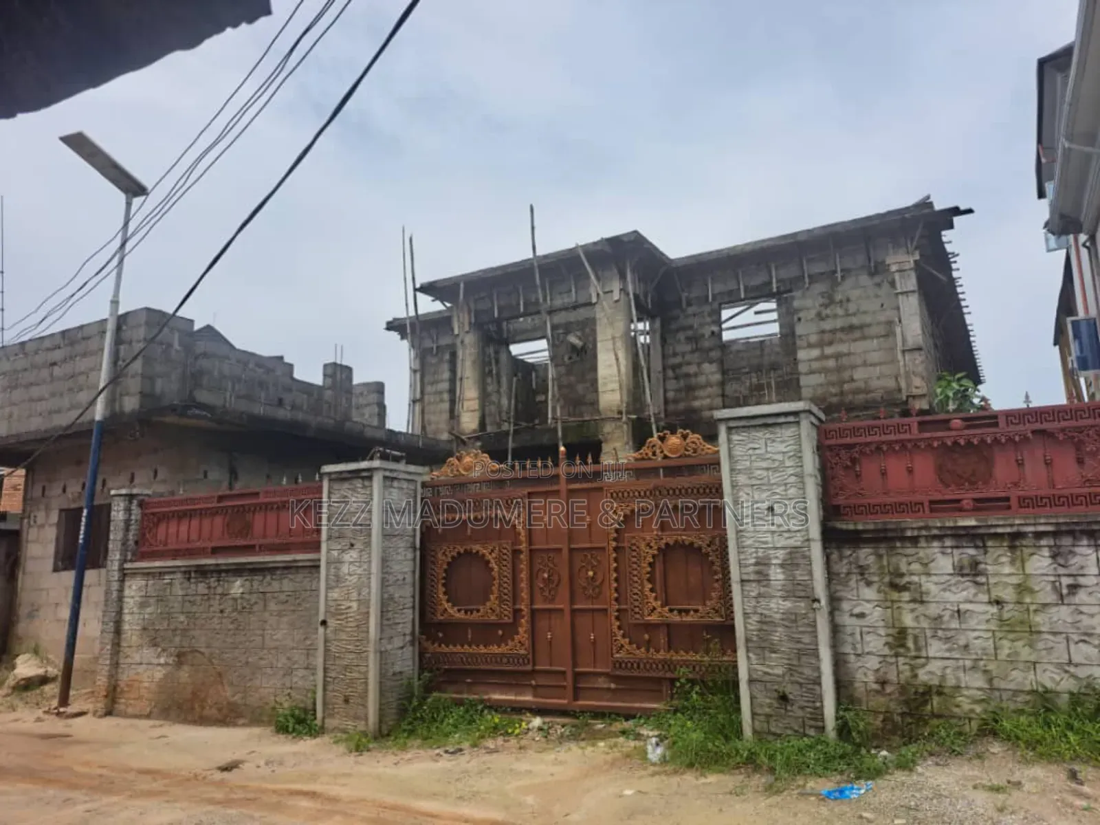 5bdrm Duplex in Located Within, Port-Harcourt for sale in Port-Harcourt