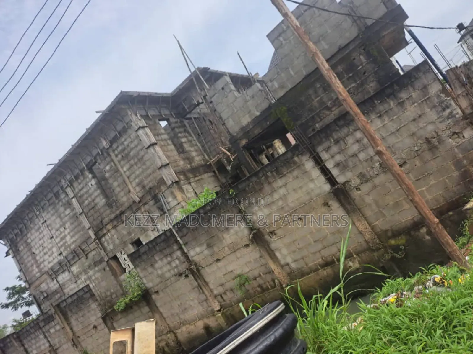 5bdrm Duplex in Located Within, Port-Harcourt for sale in Port-Harcourt