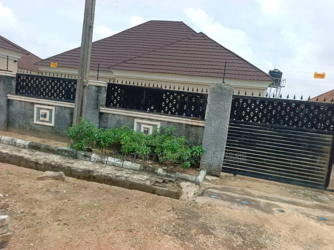 Furnished 3bdrm Bungalow in Goldmind Estate, Zone B for sale in Zone B