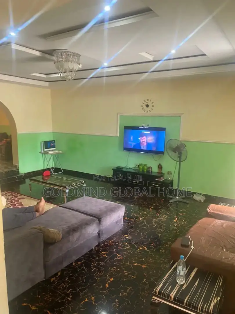 Furnished 3bdrm Bungalow in Fha Lugbe for sale in FHA
