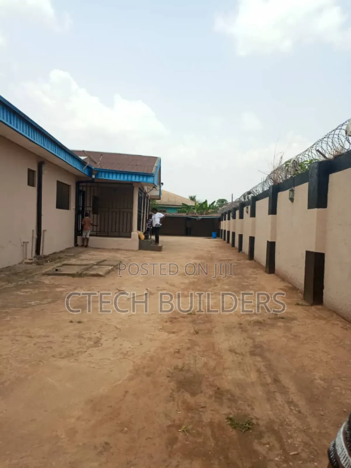 6bdrm Bungalow in Benin City for sale in Benin City
