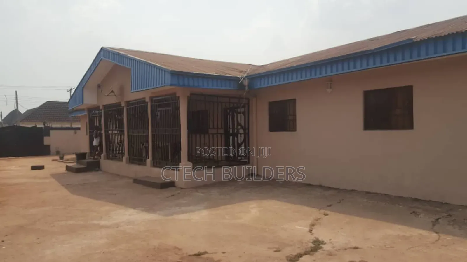 6bdrm Bungalow in Benin City for sale in Benin City