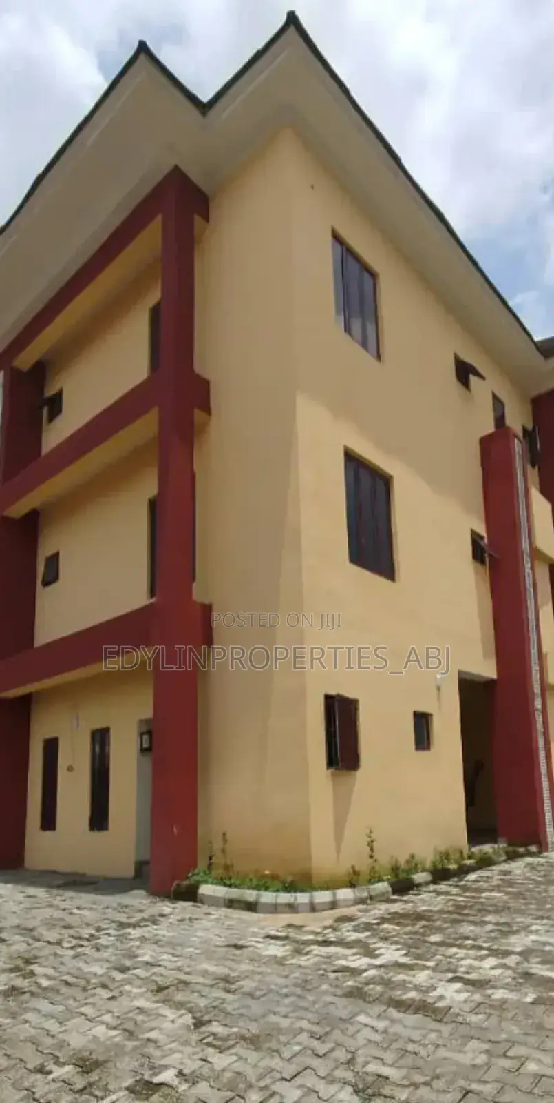 2bdrm Block of Flats in Katampe (Main) for sale in Katampe (Main)
