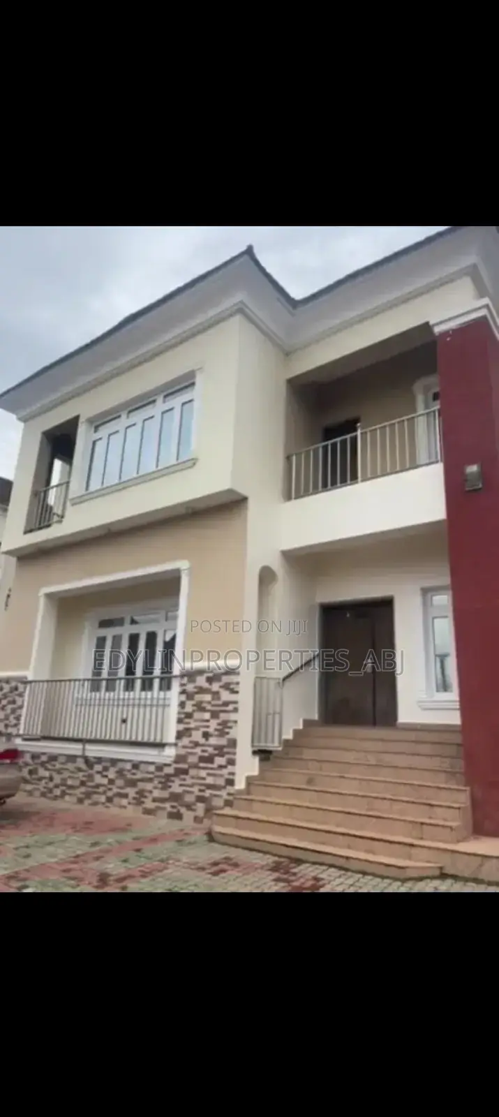 4bdrm Duplex in Zone B for sale in Zone B