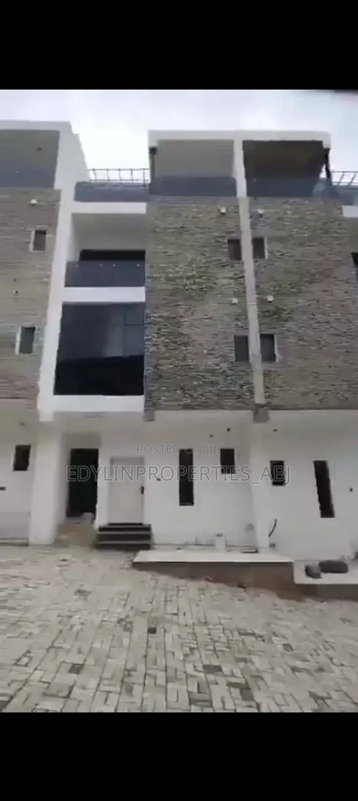 5bdrm Duplex in Guzape District for sale in Guzape District