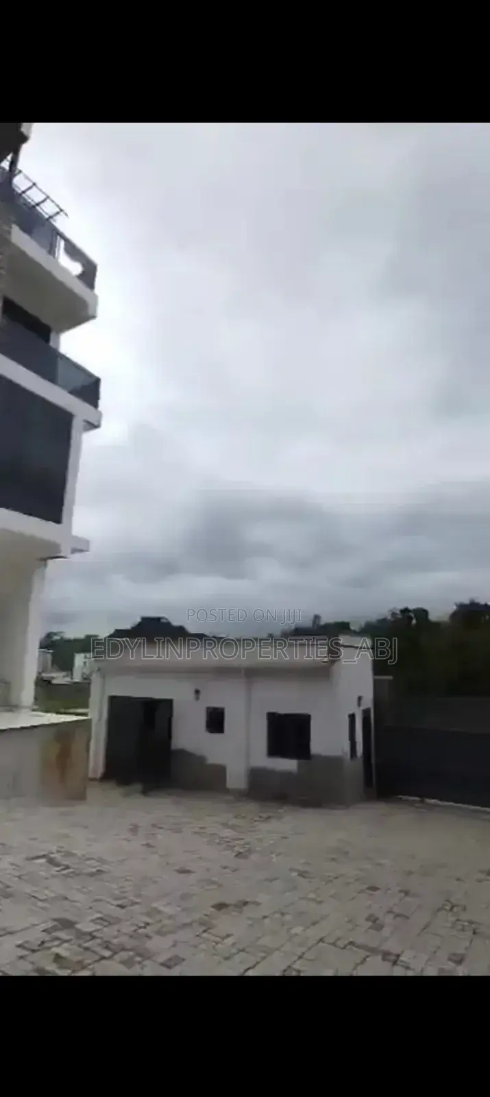5bdrm Duplex in Guzape District for sale in Guzape District