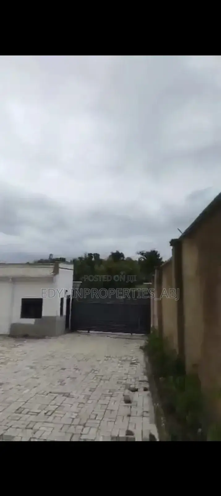 5bdrm Duplex in Guzape District for sale in Guzape District