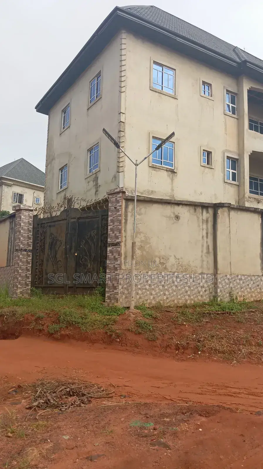 6 Flat of 3 Bedroom Apartment for Sale in Awka