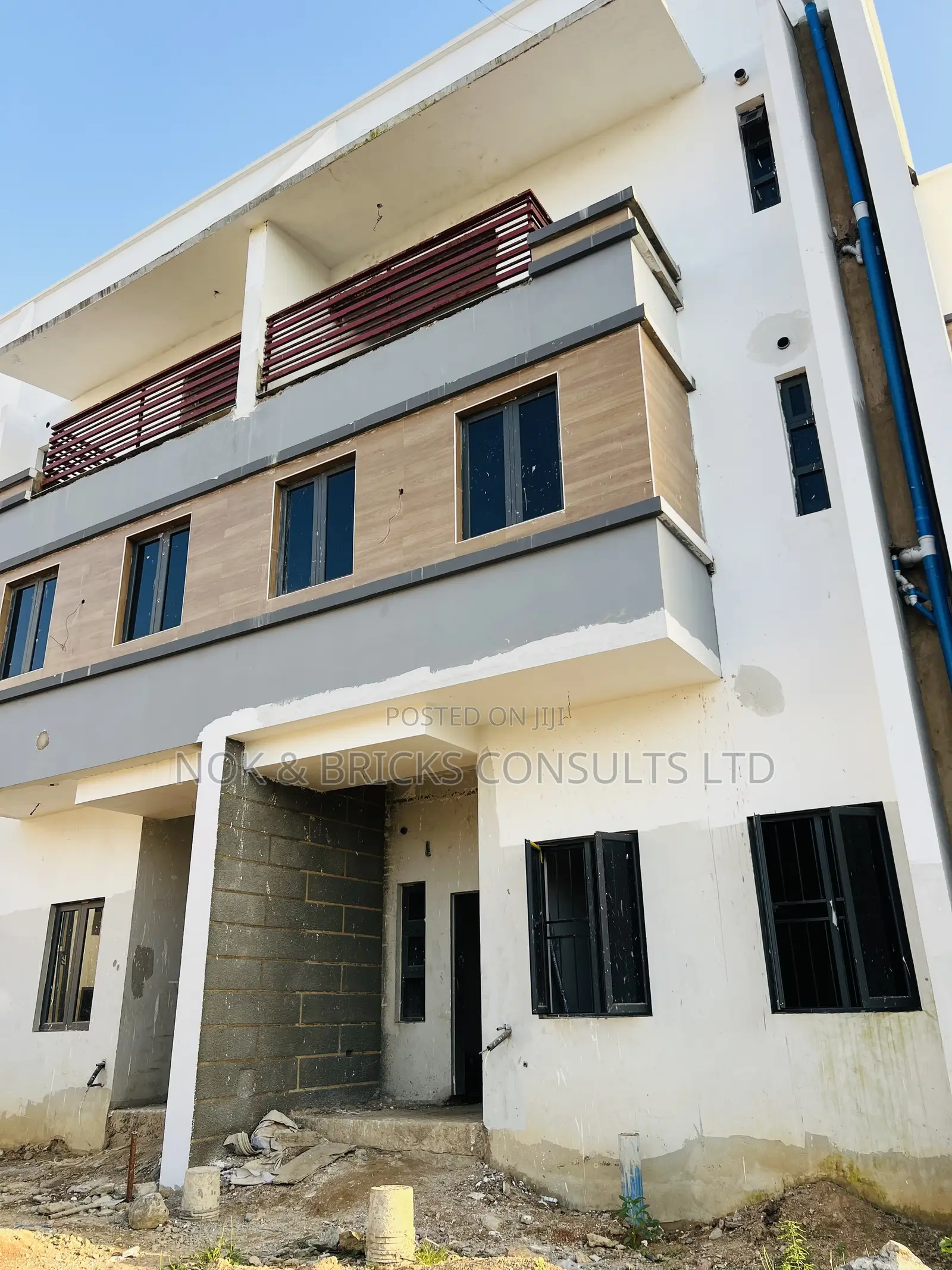 4bdrm Duplex in Lawn Court, Wuye for sale in Wuye