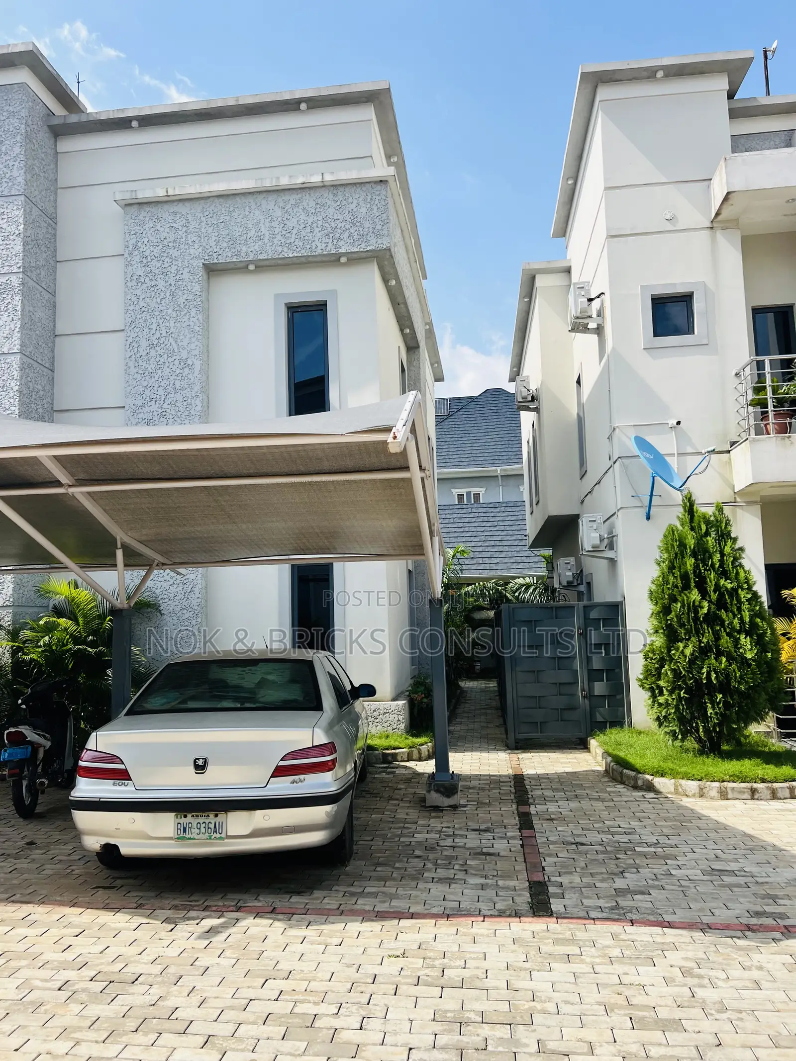 4bdrm Duplex in Kabir Court, Wuye for sale in Wuye