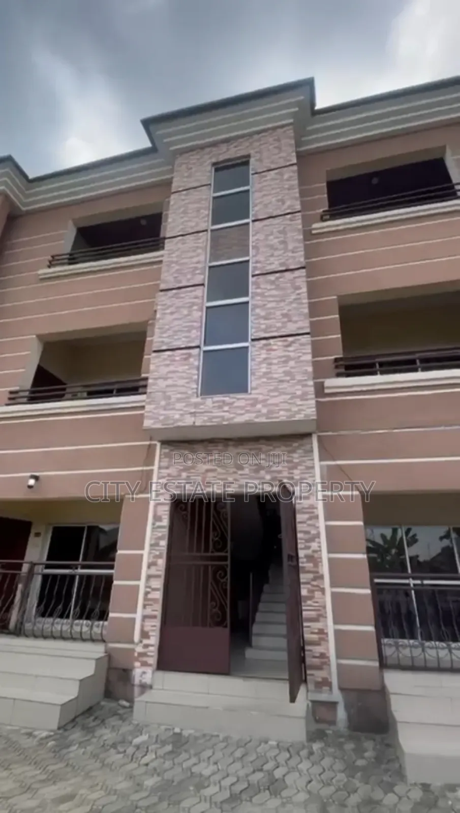 Furnished 12bdrm Block of Flats in Psychiatric Road, Port-Harcourt in Port-Harcourt