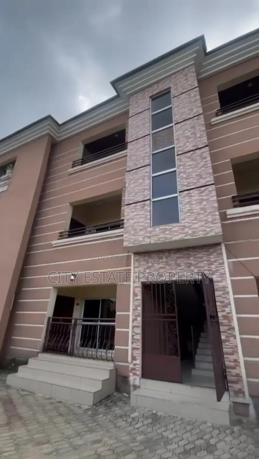 Furnished 12bdrm Block of Flats in Psychiatric Road, Port-Harcourt in Port-Harcourt