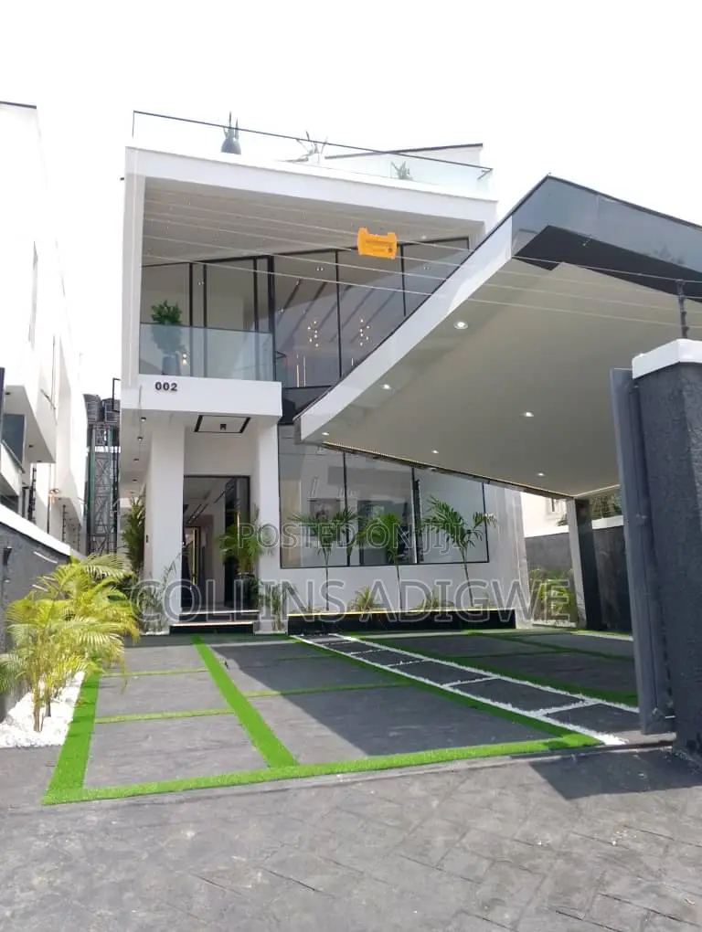 5bdrm Duplex in Oral Estate Chevron for sale in Chevron