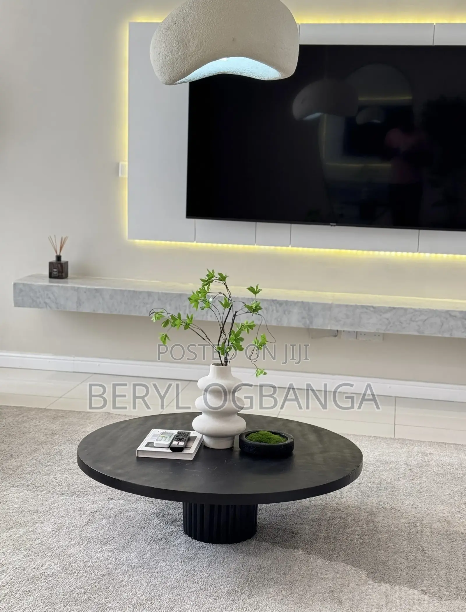 Spacious 3bedroom Apartment With Swimming Pool. in Ahmadu Bello Way