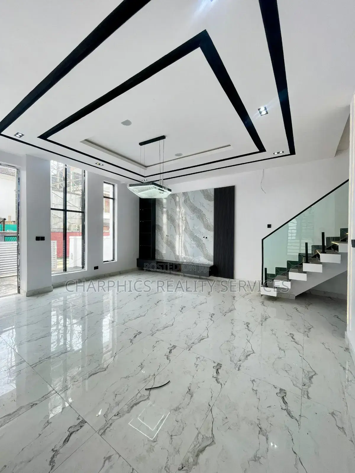 4bdrm Duplex in Ikota for sale in Ikota
